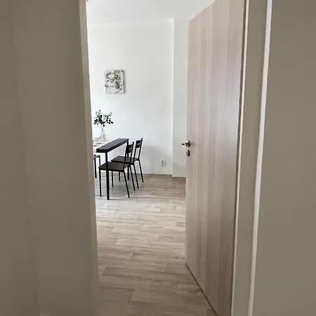 Appartement Apartman Fifejdy